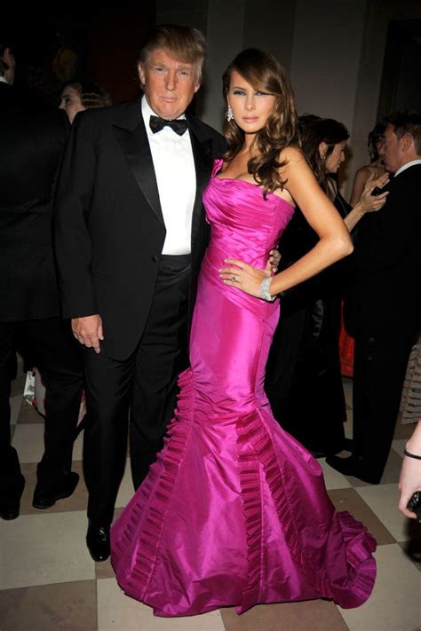 melania trump met gala versace